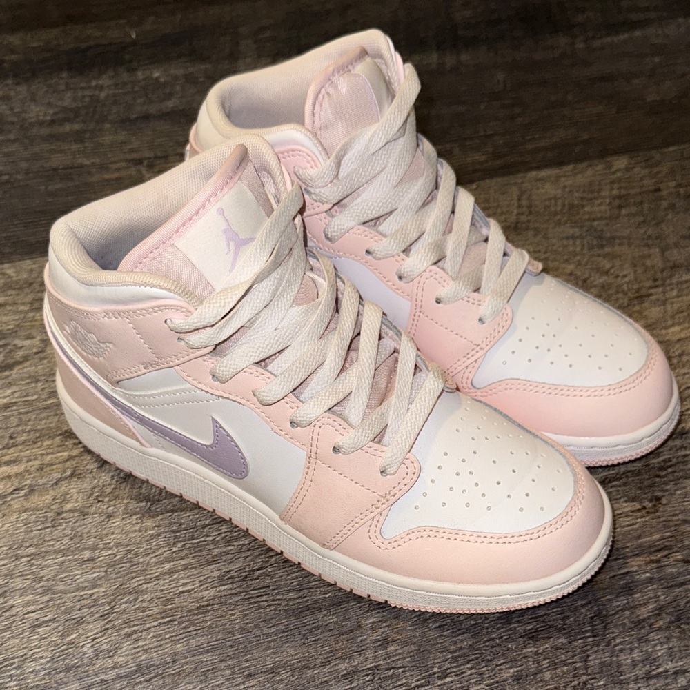 Nike Women's high tops